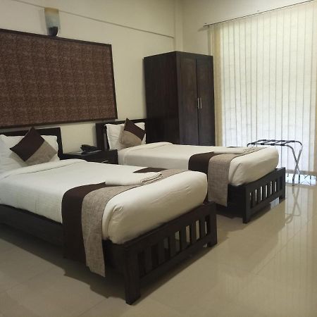 Le Noor Hotel Kochi Luaran gambar