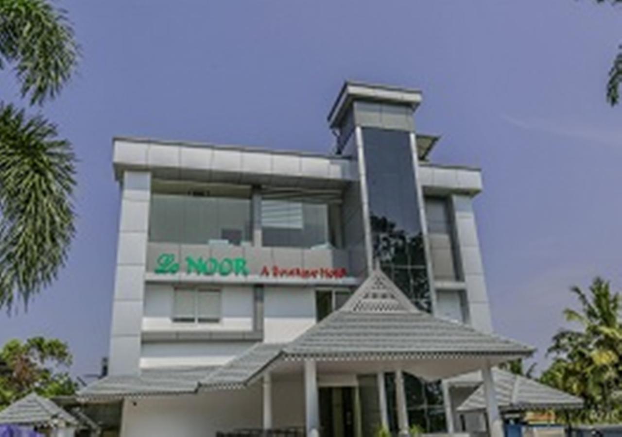 Le Noor Hotel Kochi Luaran gambar