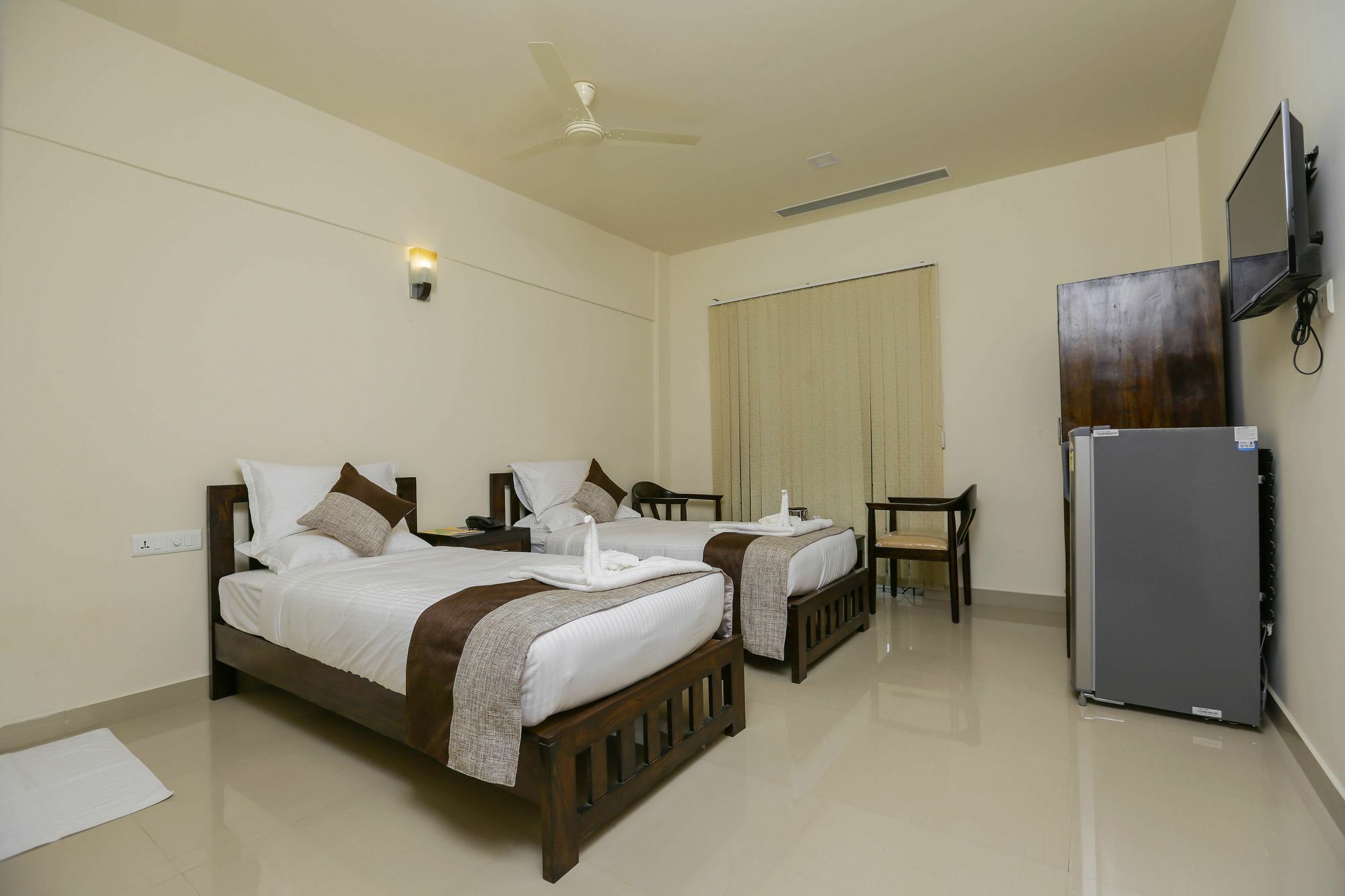 Le Noor Hotel Kochi Luaran gambar